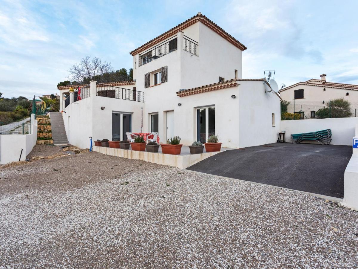 Comfortable Home In Drap With Swimming Pool 15 Km From Nice Exterior photo